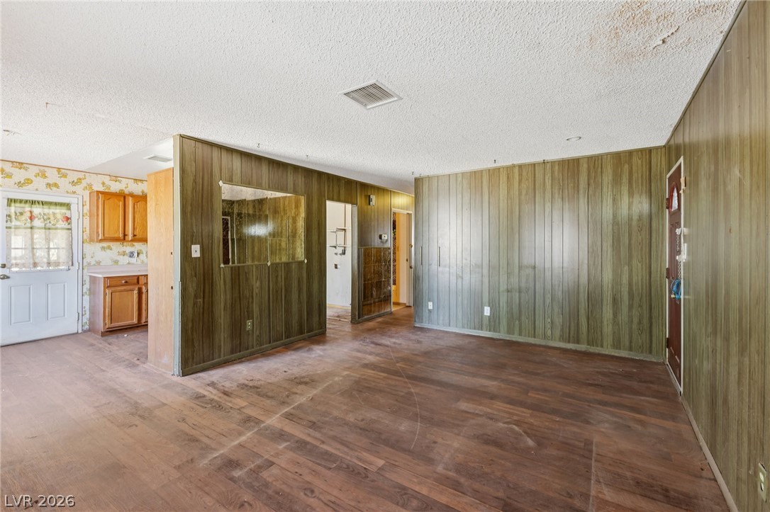 2608 Englestad Street North Las Vegas NV 89030