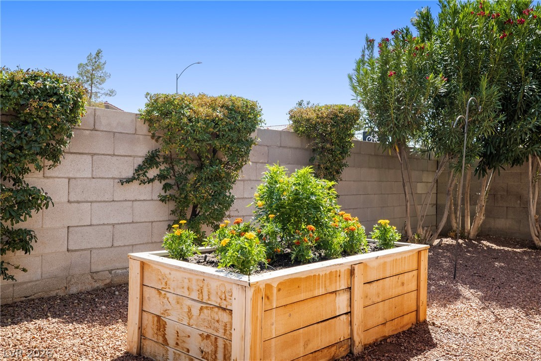 1181 Dana Maple Court Las Vegas NV 89123