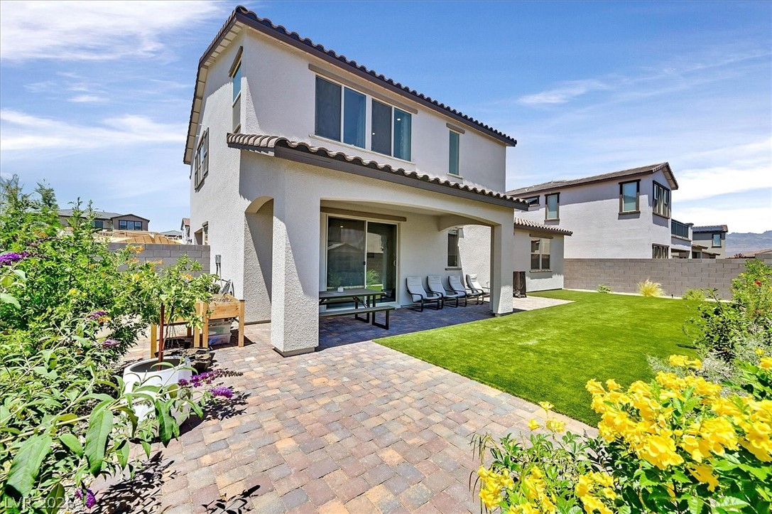 9316 Cruz Street Las Vegas NV 89143