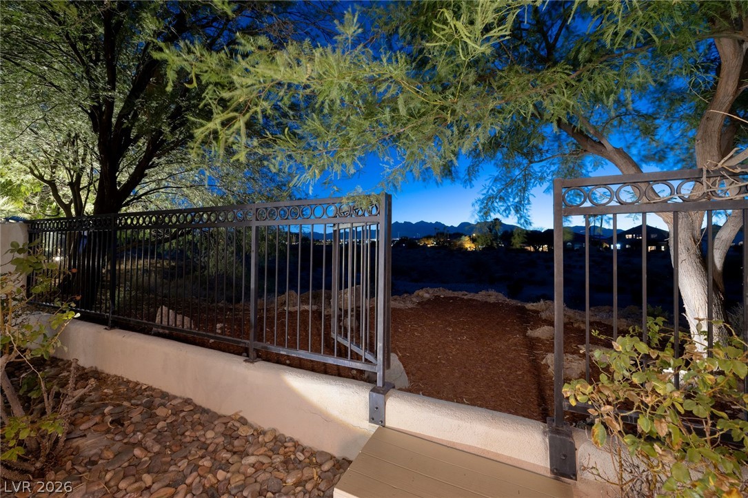 8320 Paseo Vista Drive Las Vegas NV 89128