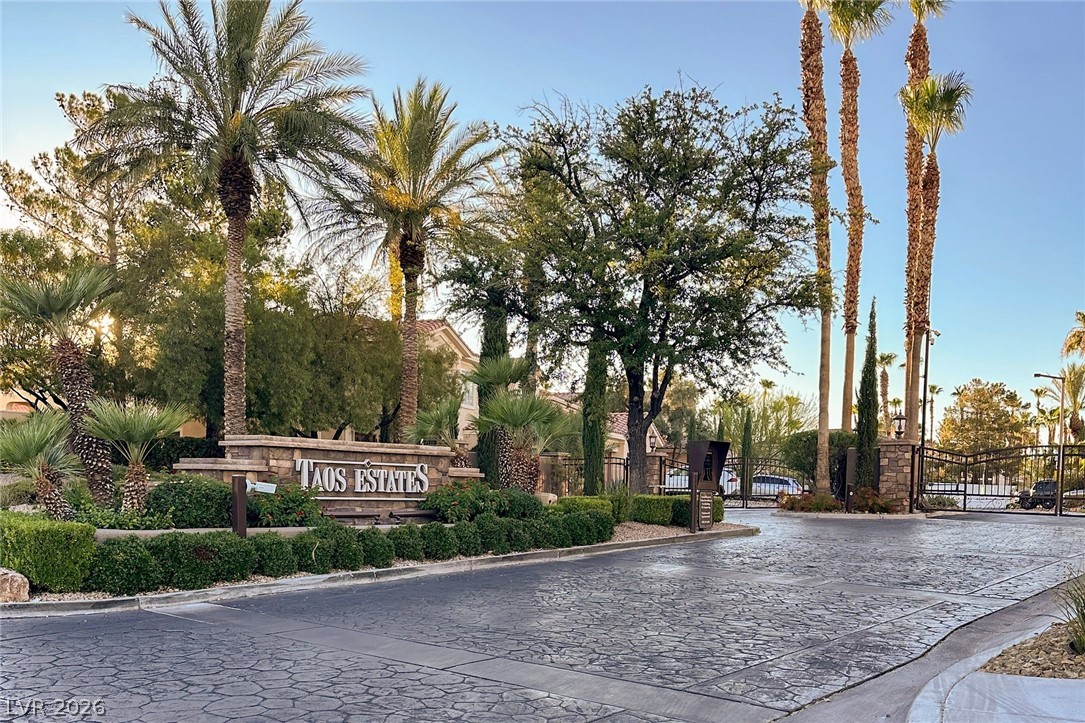 8320 Paseo Vista Drive Las Vegas NV 89128