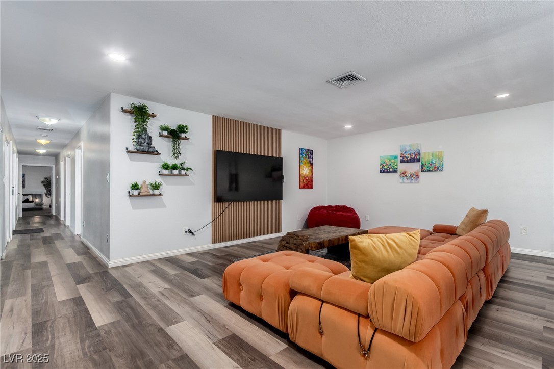 5710 Madre Mesa Drive Las Vegas NV 89108