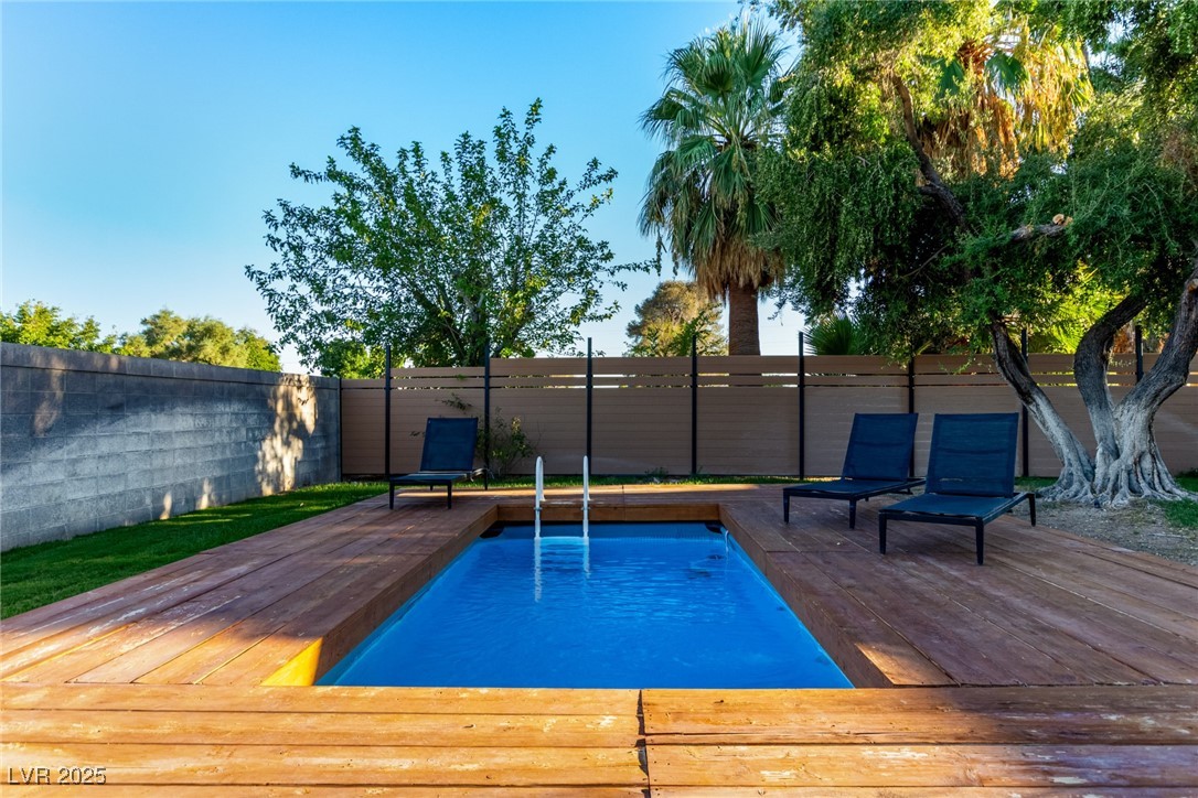 5710 Madre Mesa Drive Las Vegas NV 89108