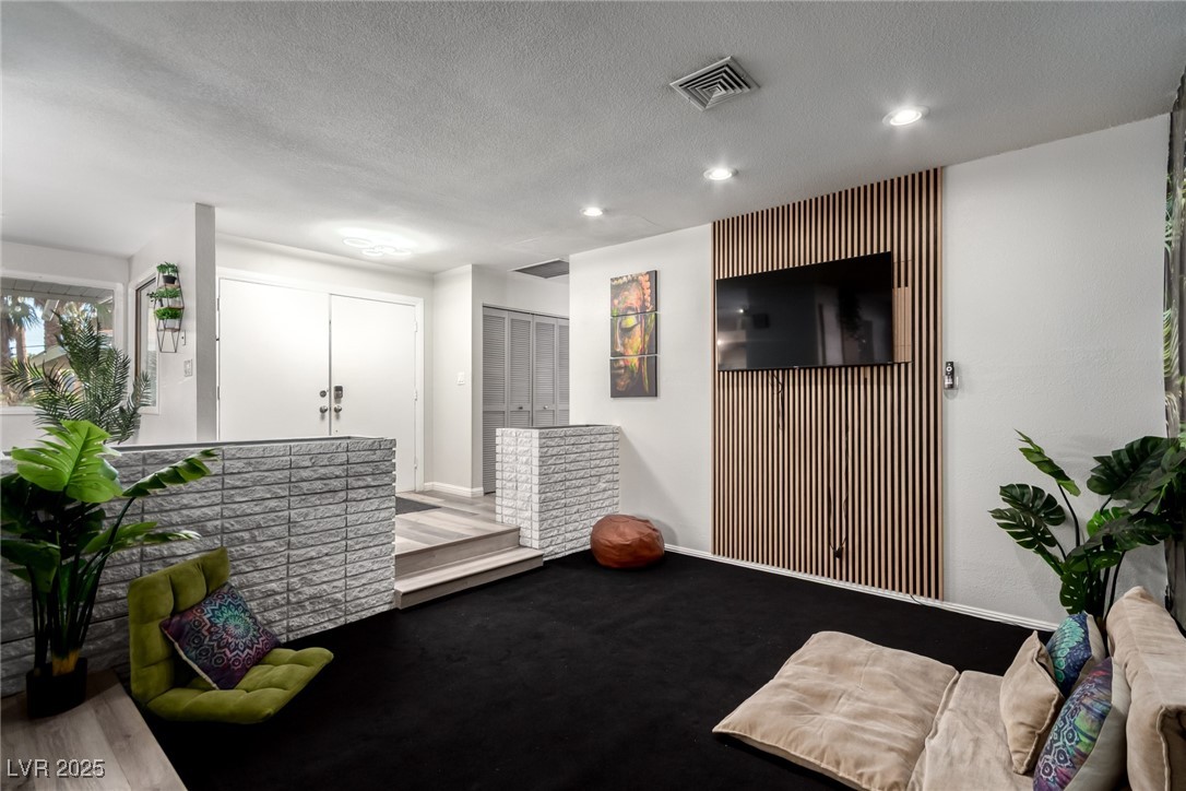 5710 Madre Mesa Drive Las Vegas NV 89108