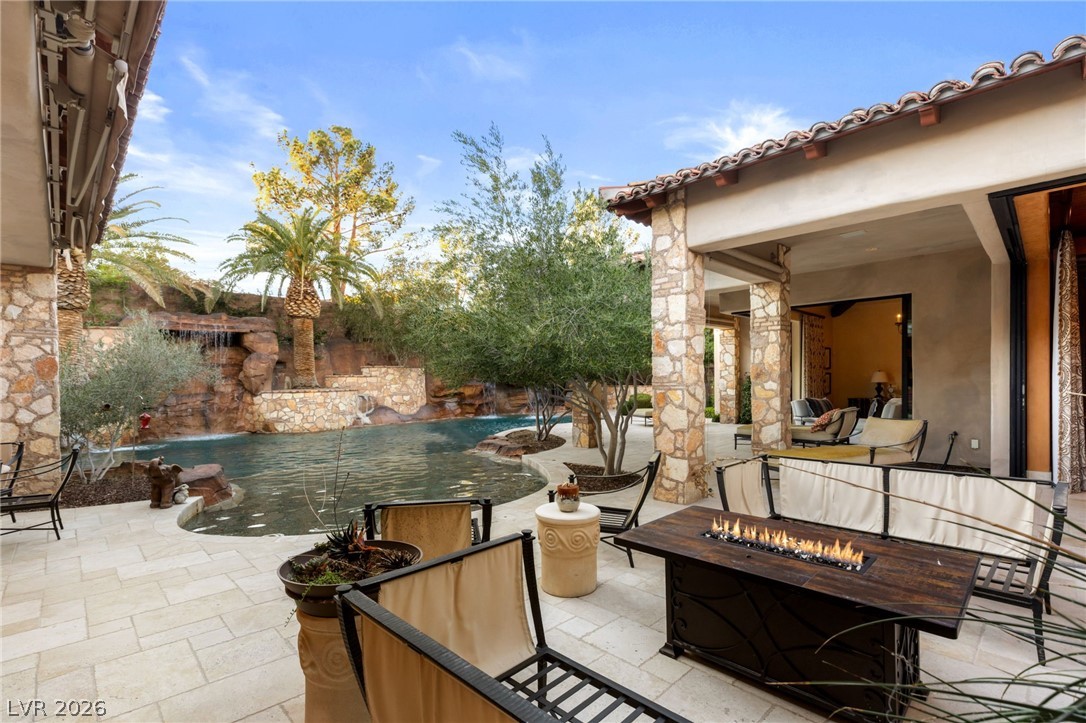 7 Chalk Hill Court Las Vegas NV 89141