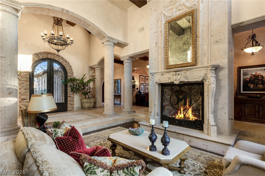 7 Chalk Hill Court Las Vegas NV 89141
