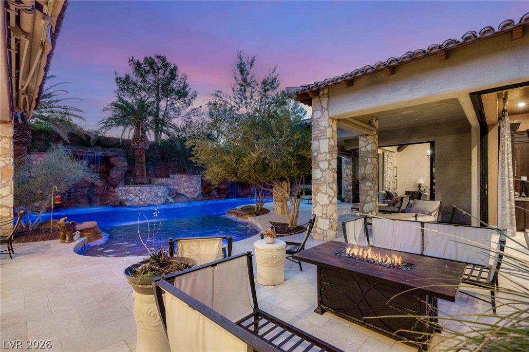 7 Chalk Hill Court Las Vegas NV 89141