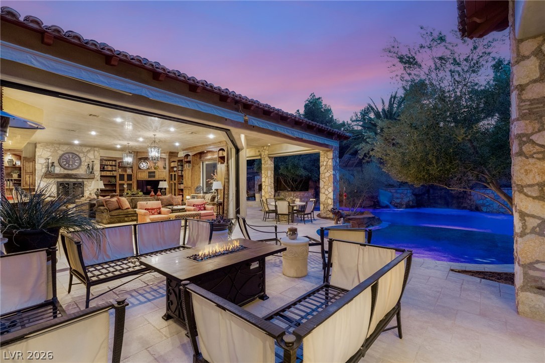 7 Chalk Hill Court Las Vegas NV 89141