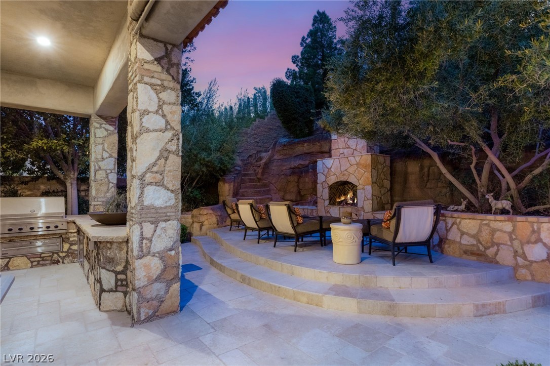 7 Chalk Hill Court Las Vegas NV 89141