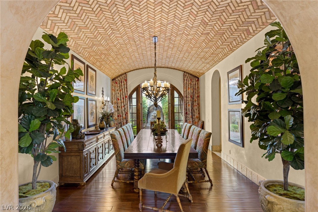 7 Chalk Hill Court Las Vegas NV 89141