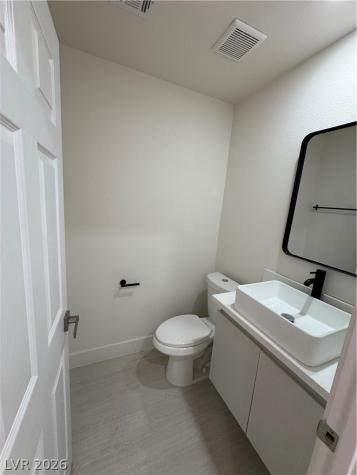 1280 South Yosemite Avenue Pahrump NV 89048