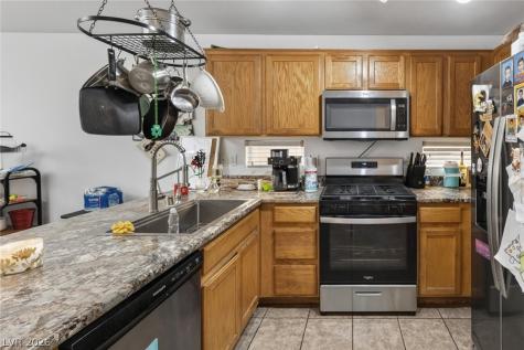 6924 Dancing Cloud Avenue Henderson NV 89011