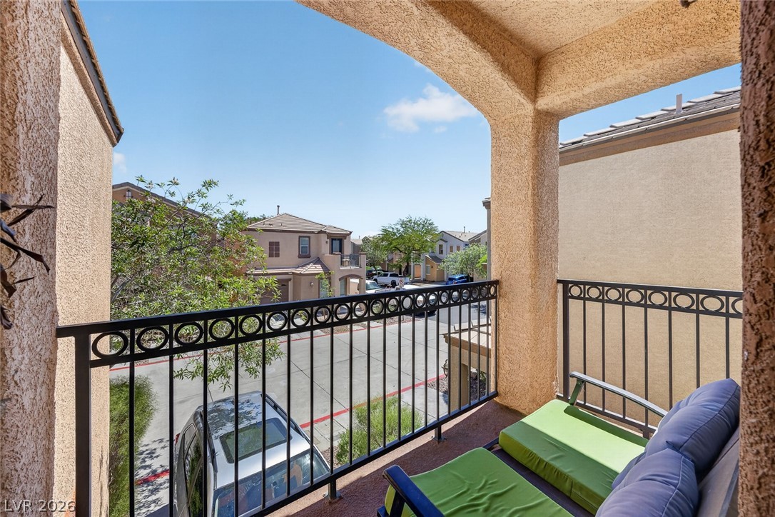 6924 Dancing Cloud Avenue Henderson NV 89011