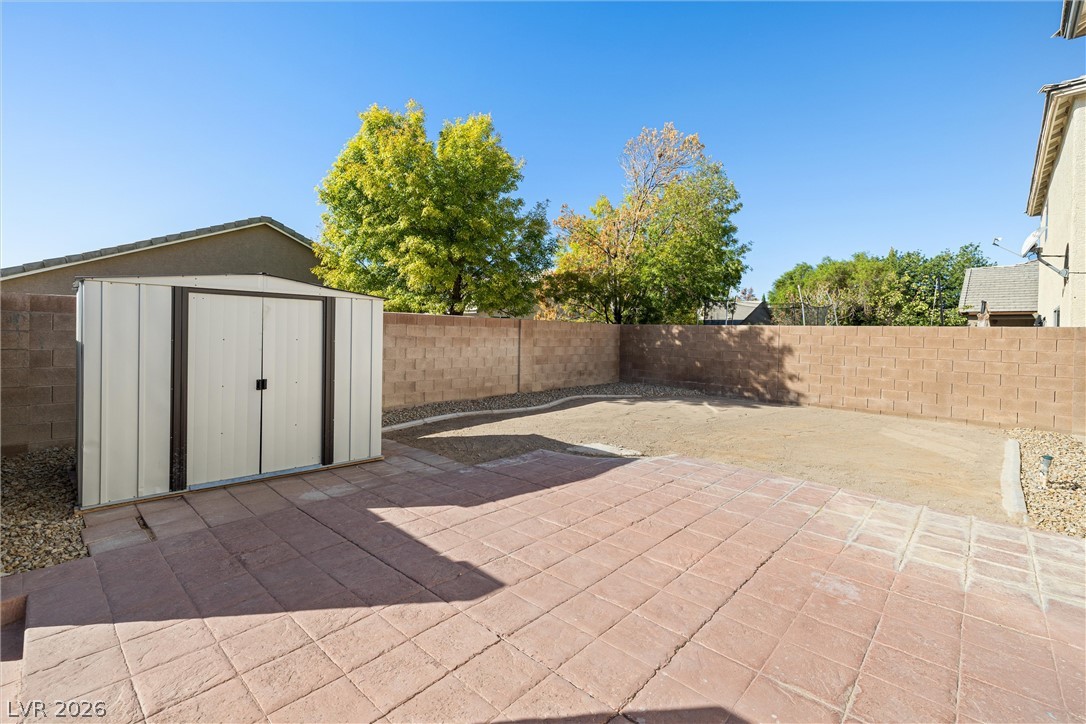 4817 Whispering Spring Avenue Las Vegas NV 89131