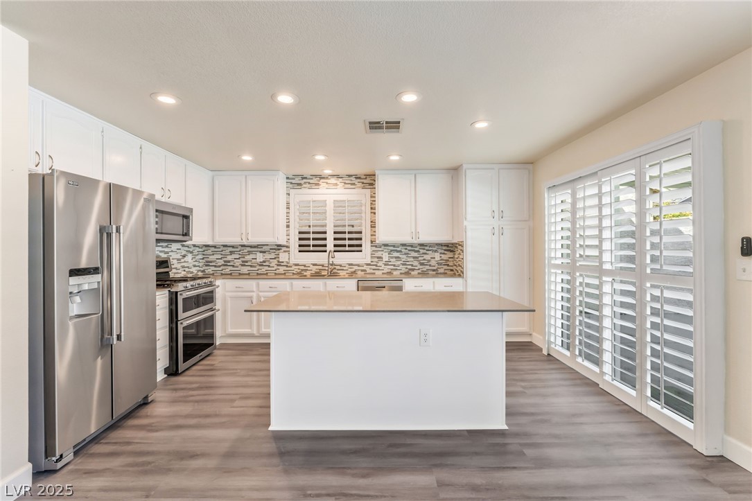 9578 Teton Vista Avenue Las Vegas NV 89117