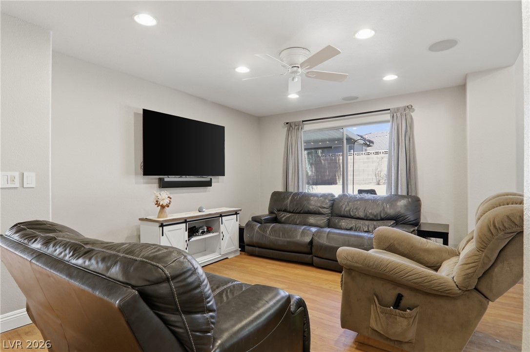 7943 Lions Mane Court Las Vegas NV 89123