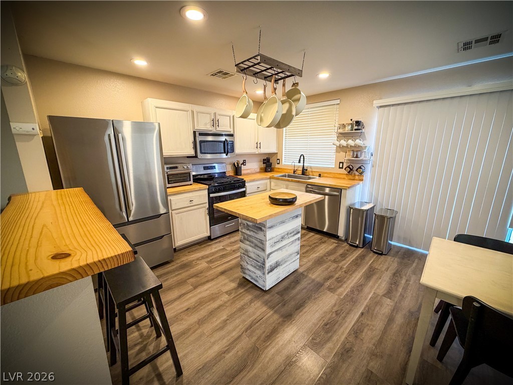 8572 Shady Pines Drive Las Vegas NV 89143