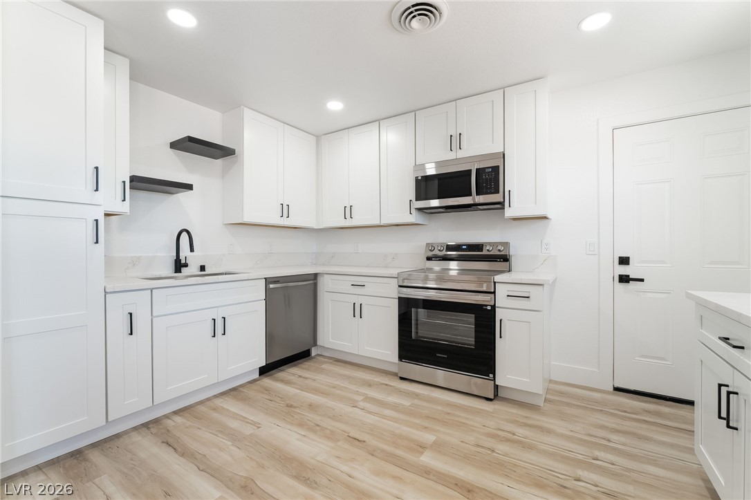 39 Lowery Street Henderson NV 89015