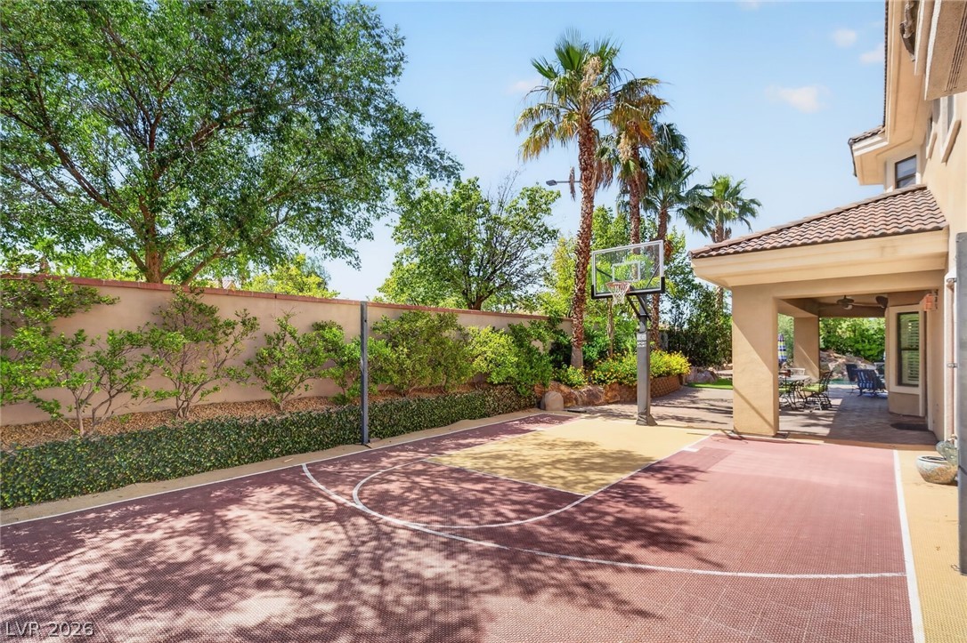 2033 Winter Wind Street Las Vegas NV 89134