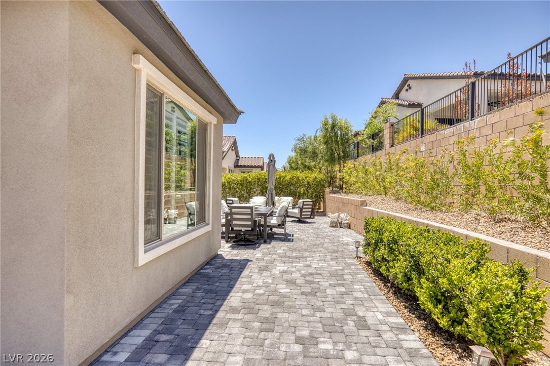 25 Red Creek Bluff Street Henderson NV 89011