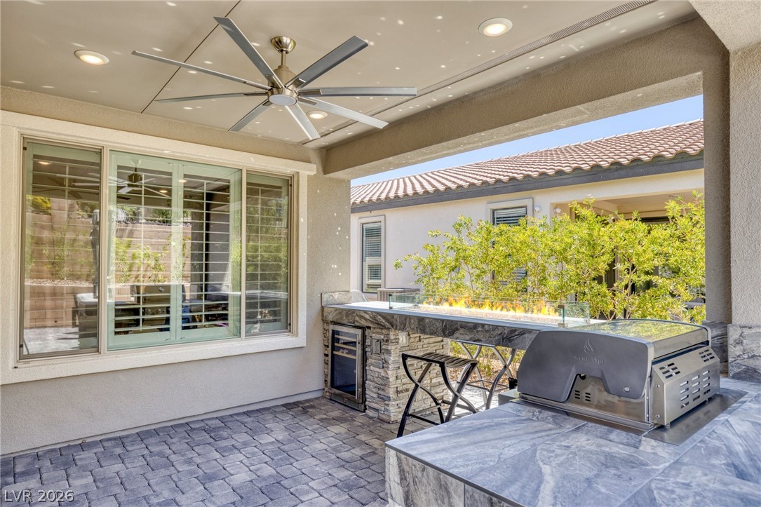 25 Red Creek Bluff Street Henderson NV 89011