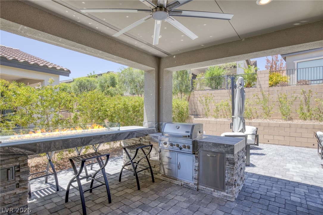 25 Red Creek Bluff Street Henderson NV 89011