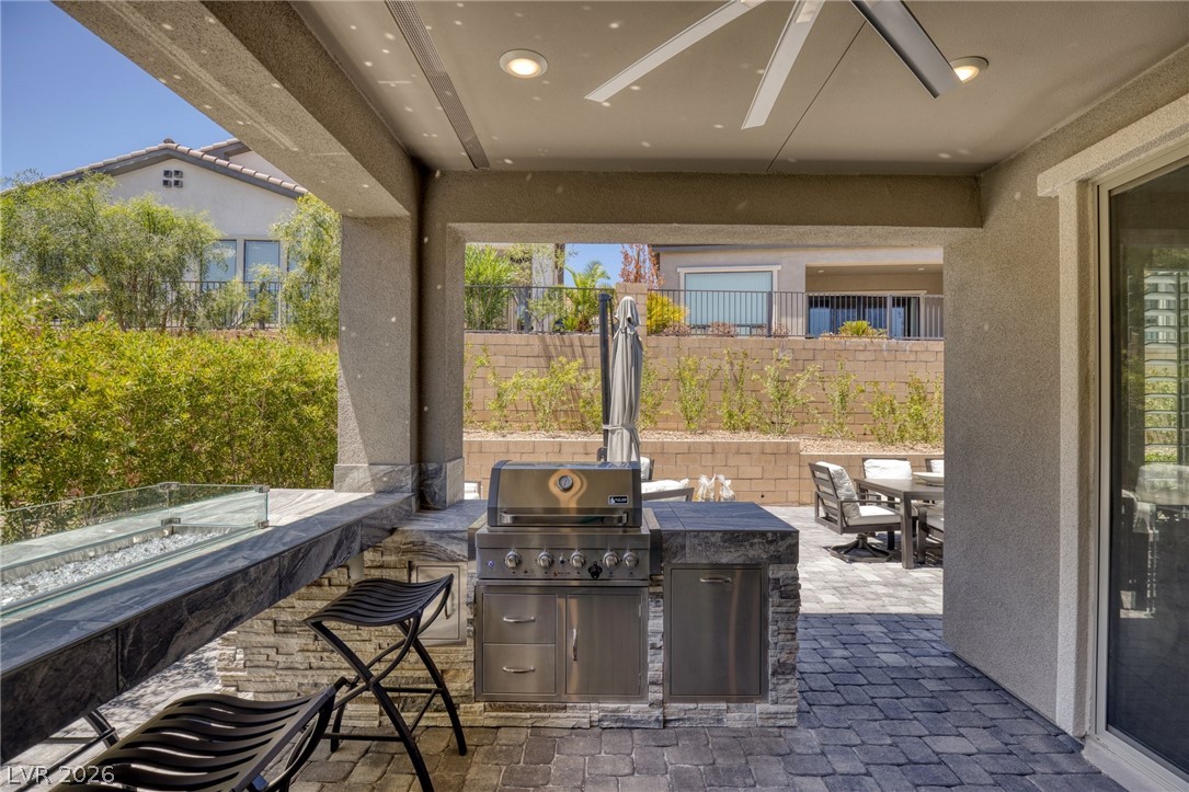 25 Red Creek Bluff Street Henderson NV 89011