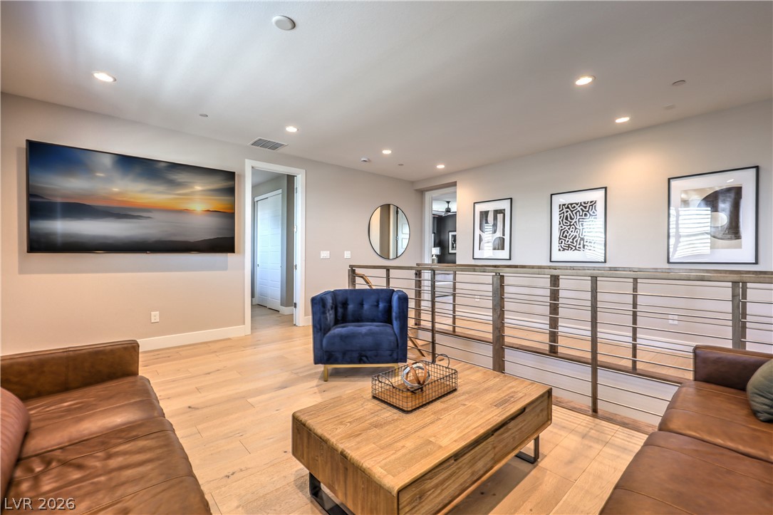 10214 Sequoia Glen Avenue Las Vegas NV 89166