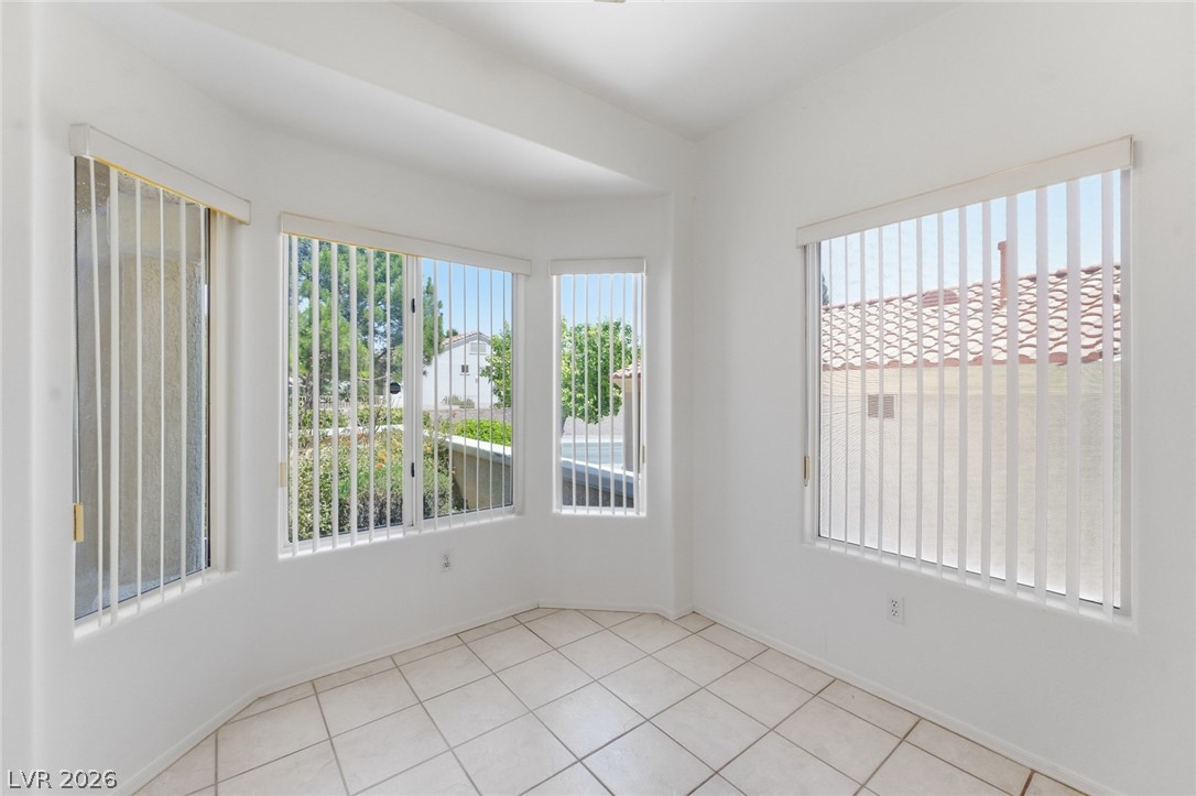 10527 Mission Lakes Avenue Las Vegas NV 89134