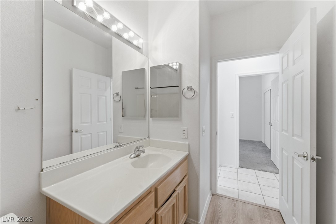 10527 Mission Lakes Avenue Las Vegas NV 89134