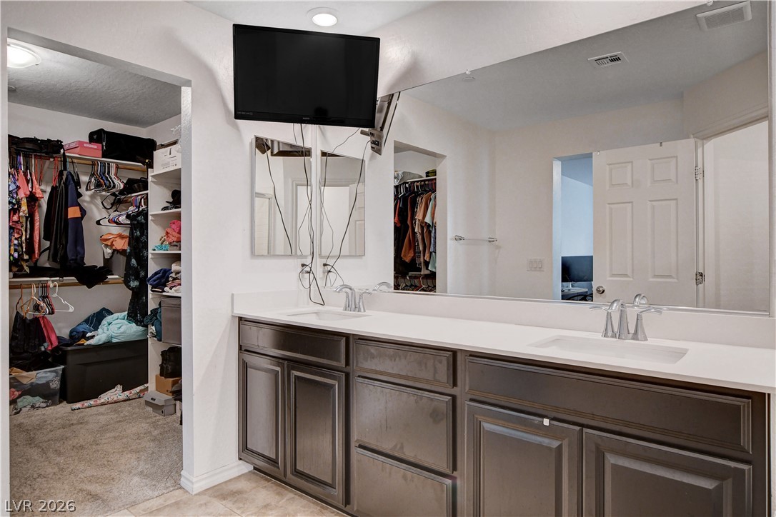 105 Campbelltown Avenue Henderson NV 89015