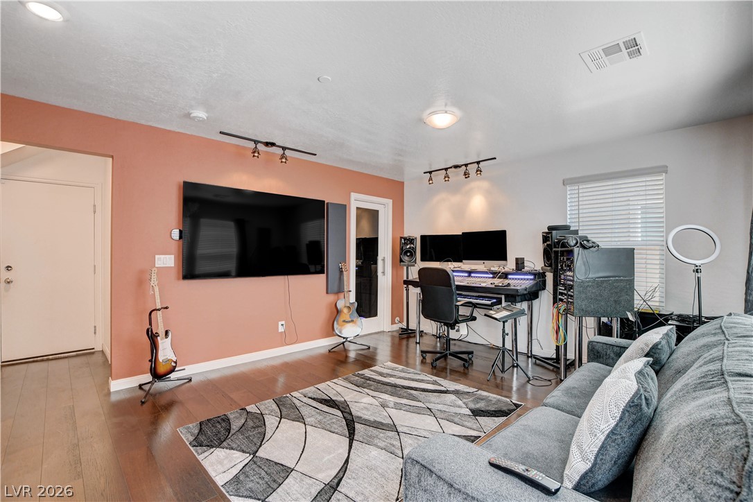 105 Campbelltown Avenue Henderson NV 89015