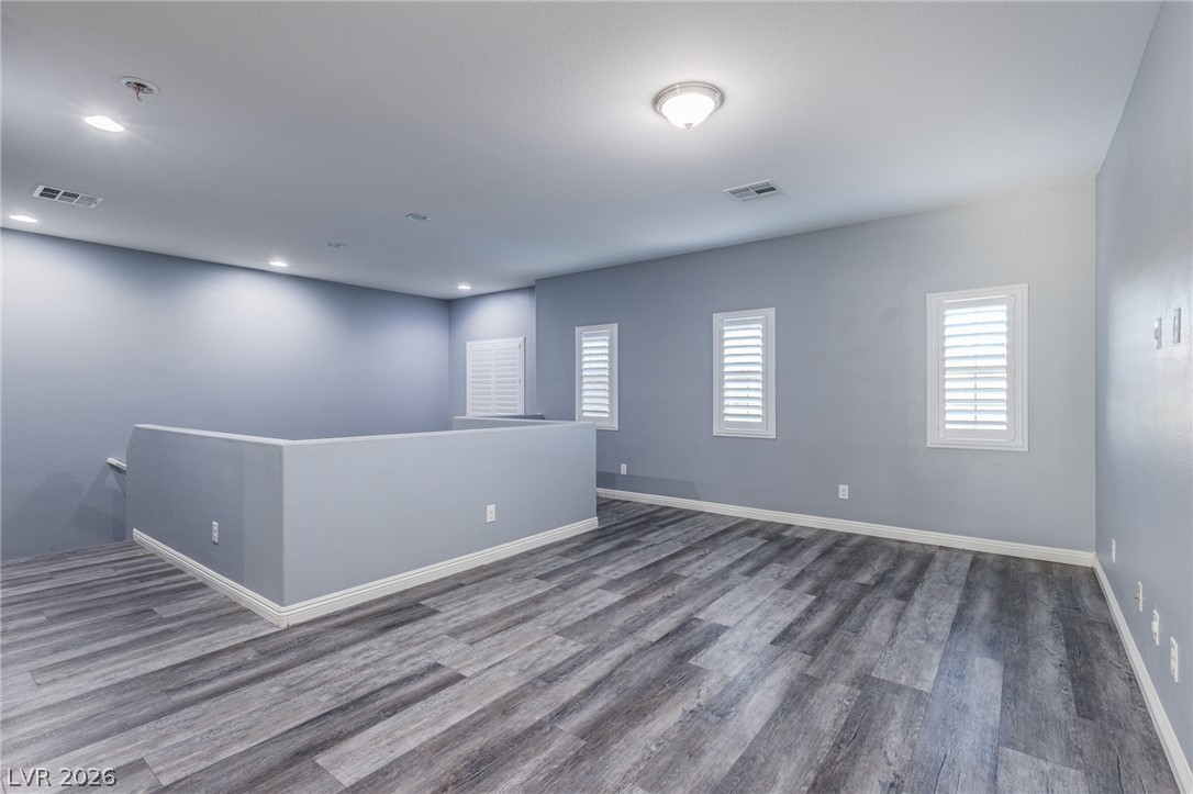 8121 Crushed Velvet Place Las Vegas NV 89166