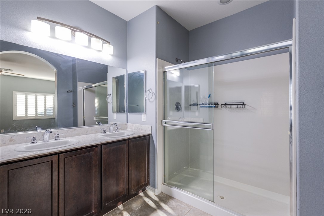 8121 Crushed Velvet Place Las Vegas NV 89166