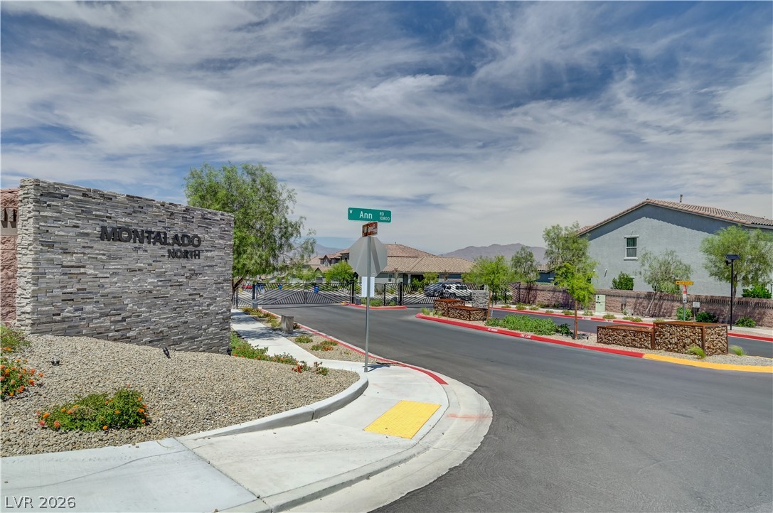 10843 Trail Mark Avenue Las Vegas NV 89166