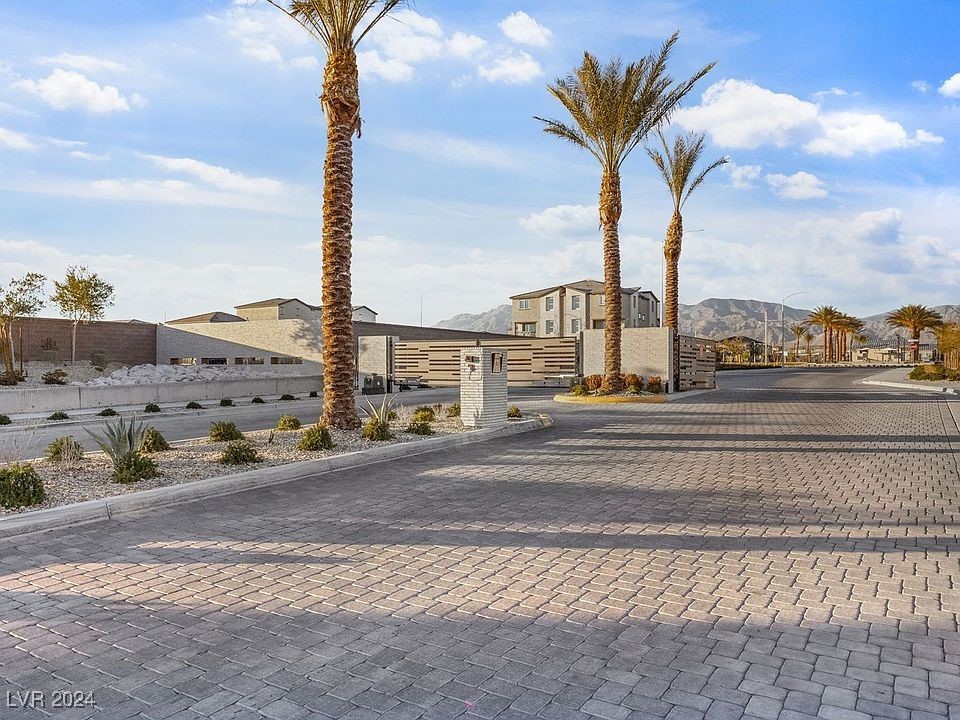 6952 Skyline Blue Street North Las Vegas NV 89086