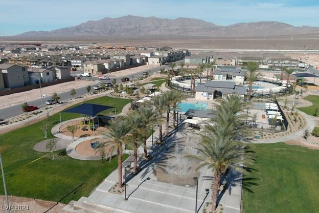 6952 Skyline Blue Street North Las Vegas NV 89086
