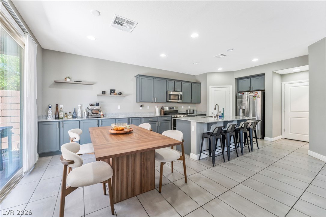 5981 Smith Valley Road Las Vegas NV 89148