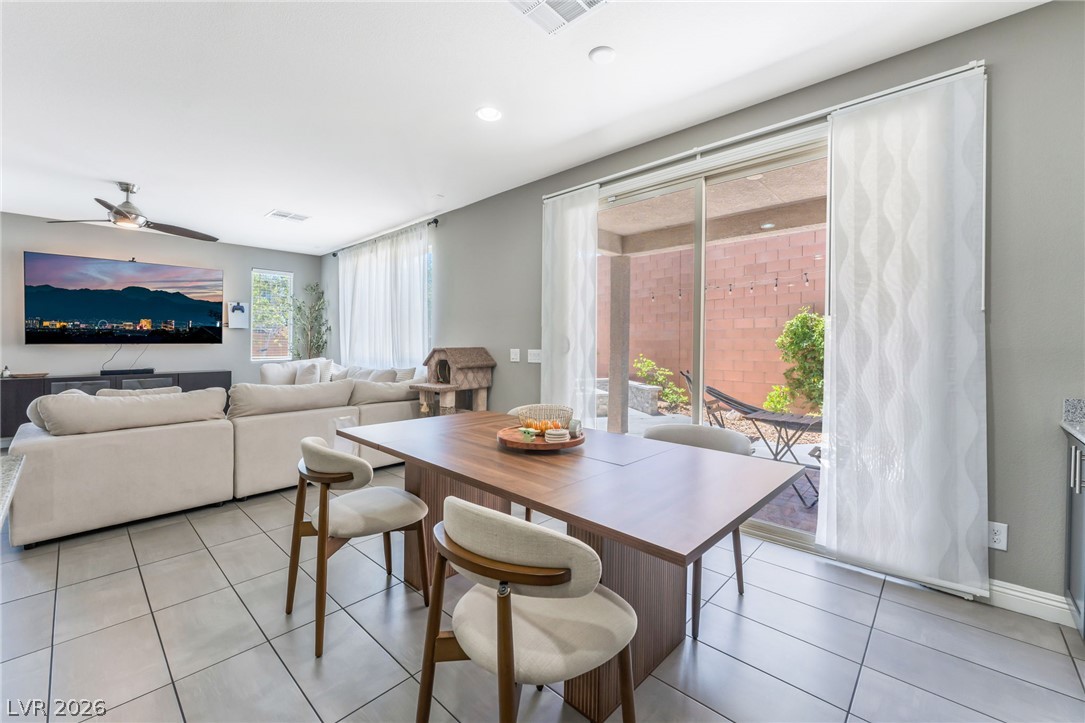 5981 Smith Valley Road Las Vegas NV 89148