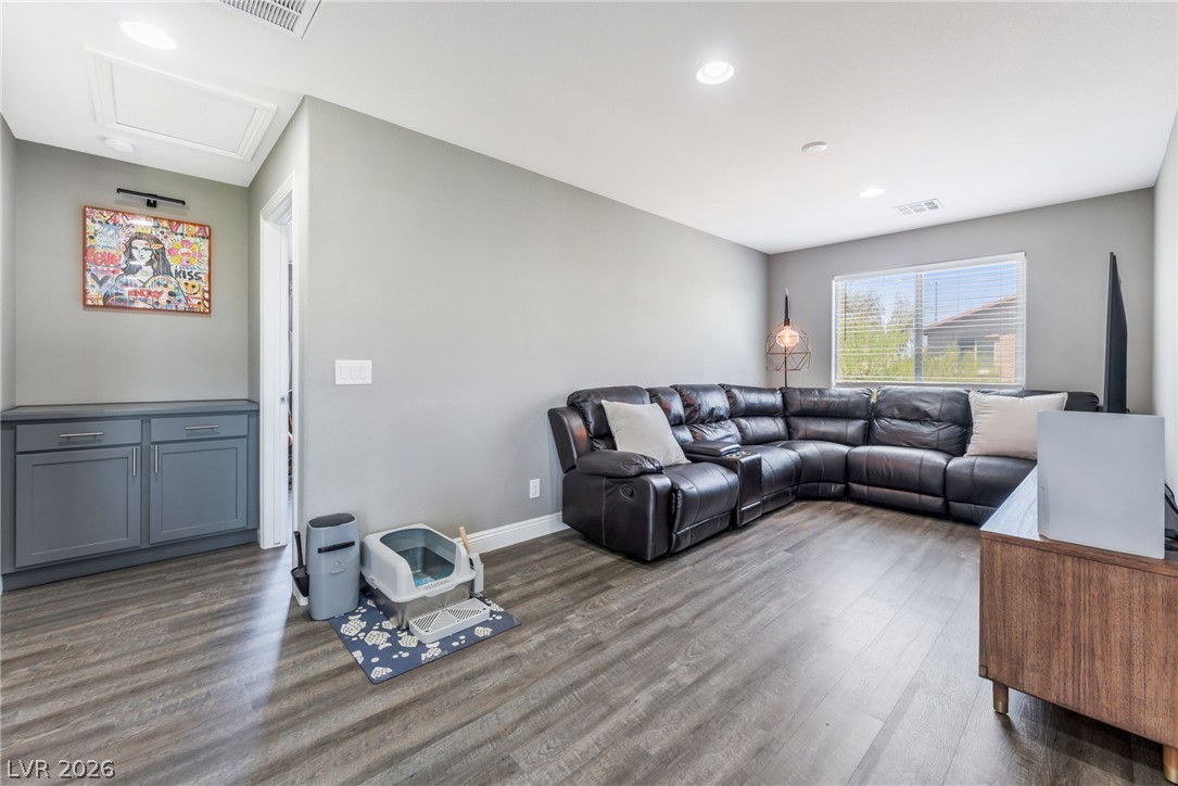 5981 Smith Valley Road Las Vegas NV 89148