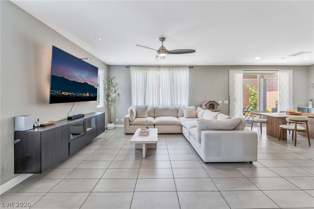 5981 Smith Valley Road Las Vegas NV 89148