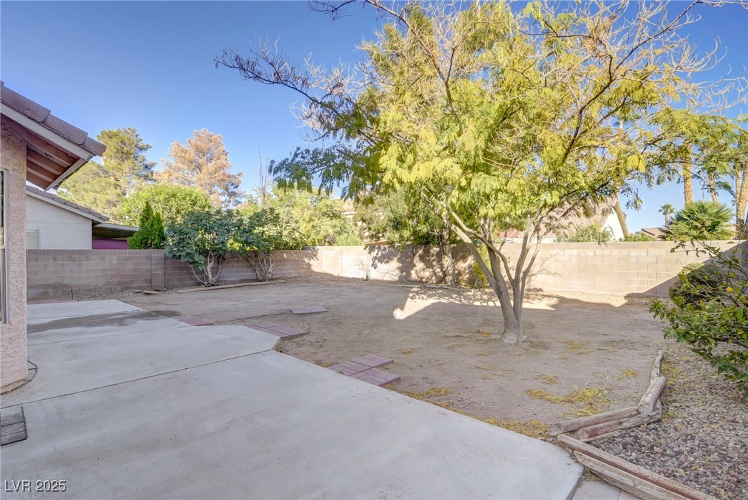 2616 Island Brook Drive Las Vegas NV 89108