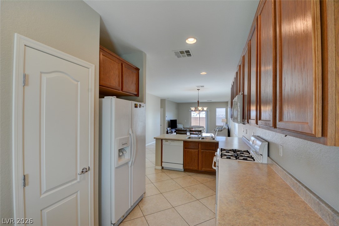 5940 Bellows Beach Street North Las Vegas NV 89081