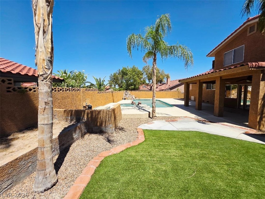 8416 Eddy Stone Avenue Las Vegas NV 89117