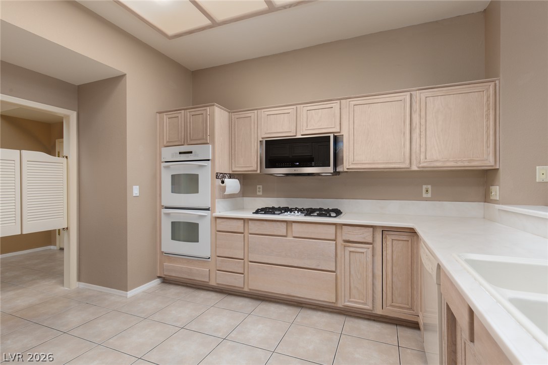 8604 Linderwood Drive Las Vegas NV 89134