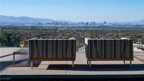 11 Cloud Chaser Boulevard Henderson NV 89012