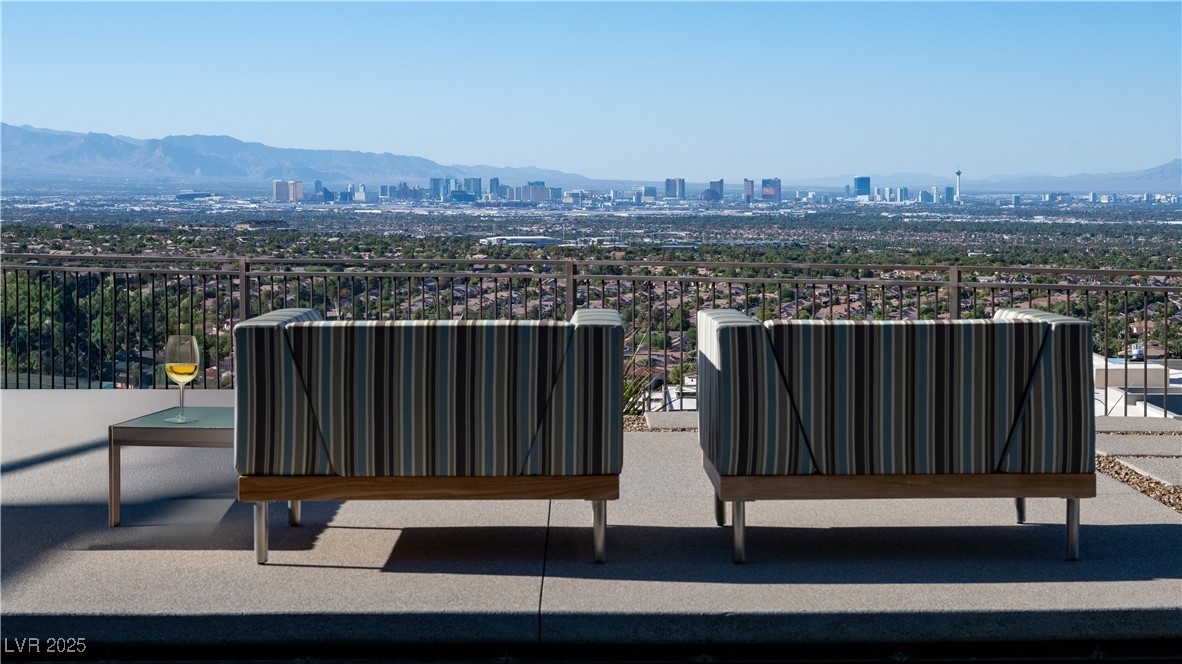 11 Cloud Chaser Boulevard Henderson NV 89012