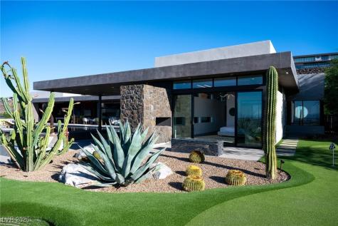 11 Cloud Chaser Boulevard Henderson NV 89012