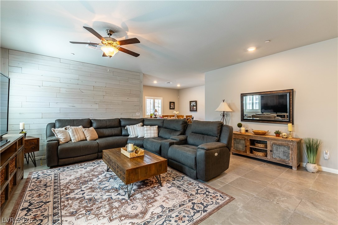 10107 Sequoia Falls Place Las Vegas NV 89149