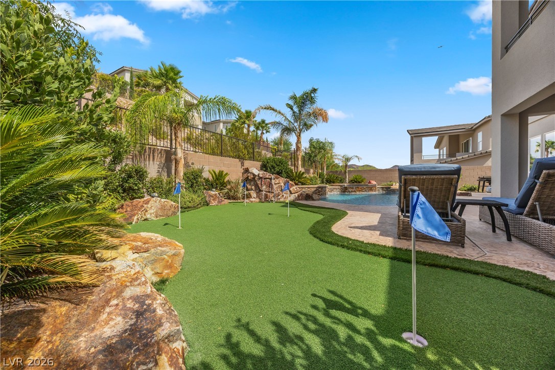 28 Vista Outlook Street Henderson NV 89011